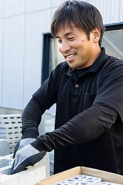 鬼山さん